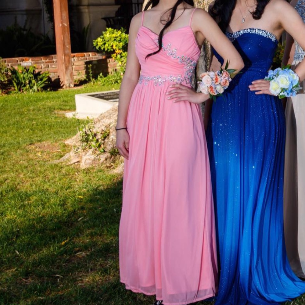 B. Darlin Peachy Pink Embellished Prom Maxi Dress Size 1/2